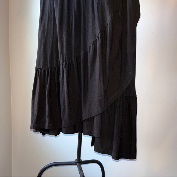 🏷️ 2/$20 ELOQUII Ruffle Hem Wrap Dress - Picture 5 of 9